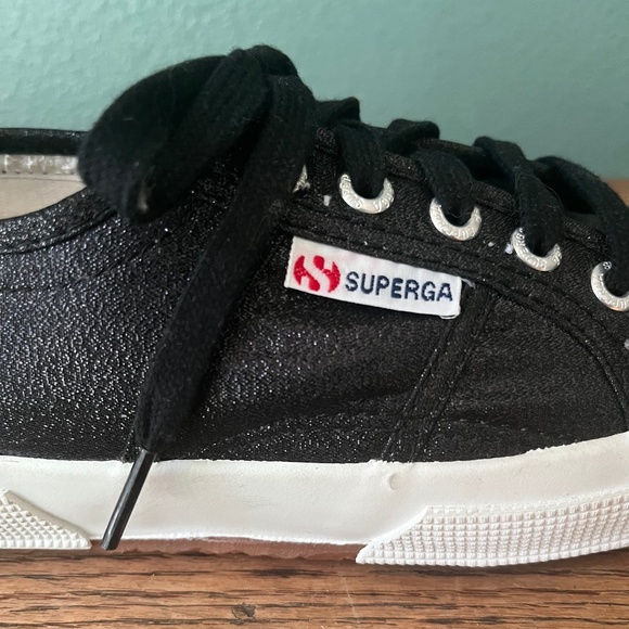 Superga Rare Metallic Black Sneaker Only Worn Once Women's Size 7 - Picture 6 of 8